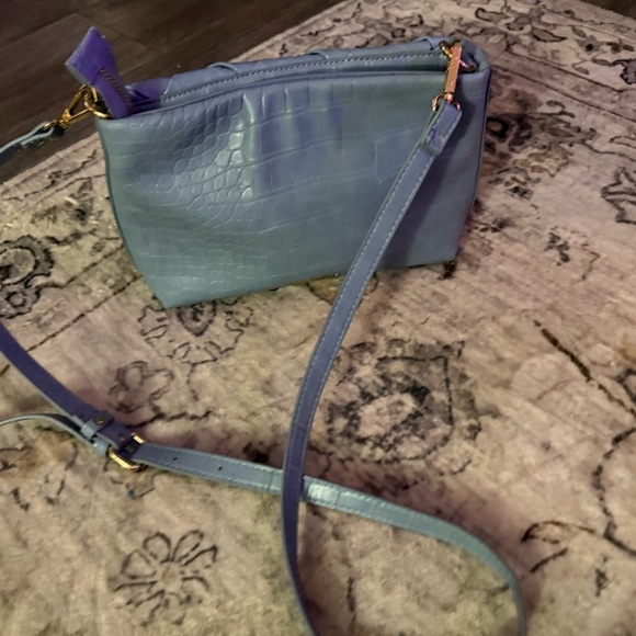 “Like Dream” Elegant Blue Woven Leather Crossbody Bag - Picture 6 of 6
